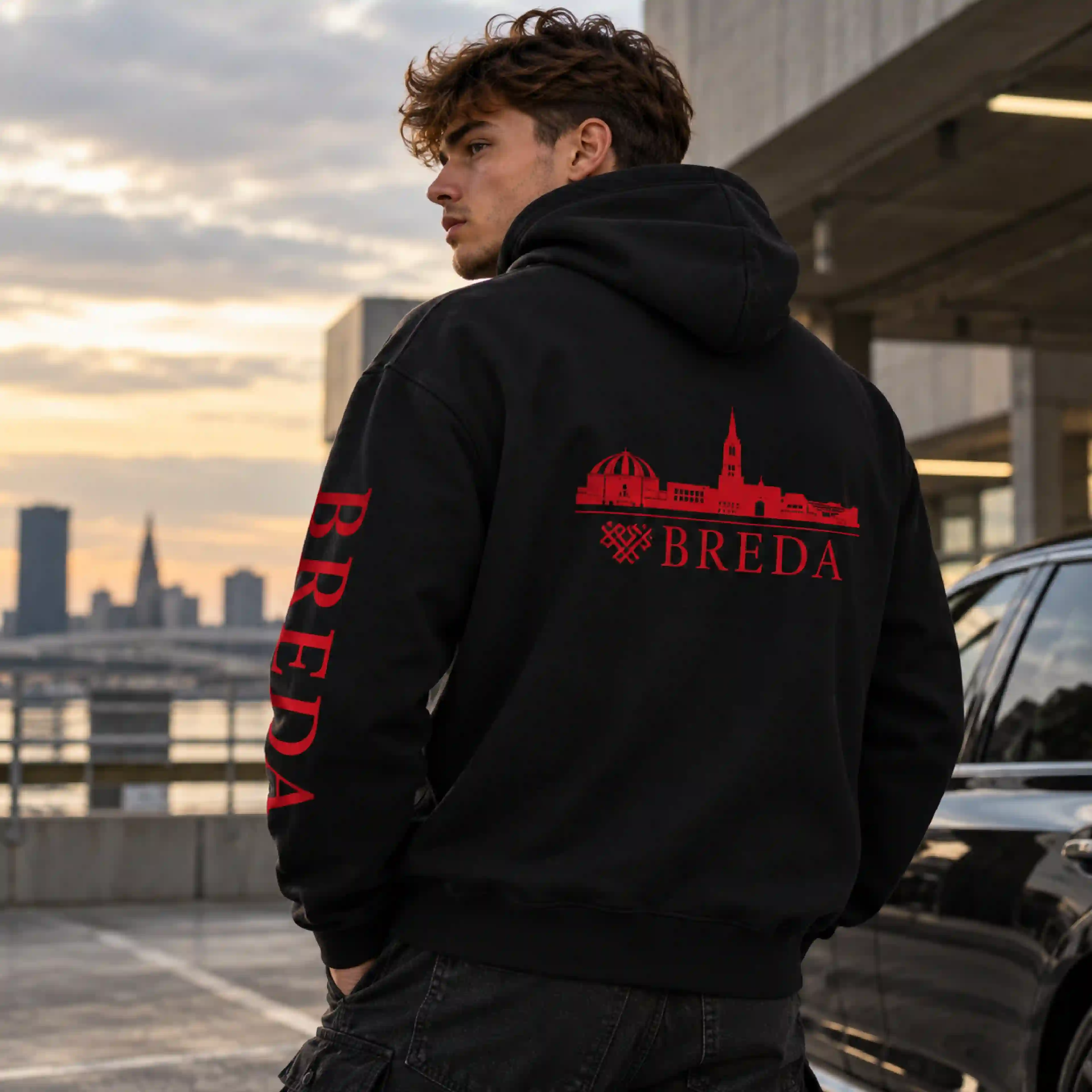 Skyline Breda Hoodie - Breda hoodie zwart skyline rood model 1 - Skyline Breda Hoodie (42)