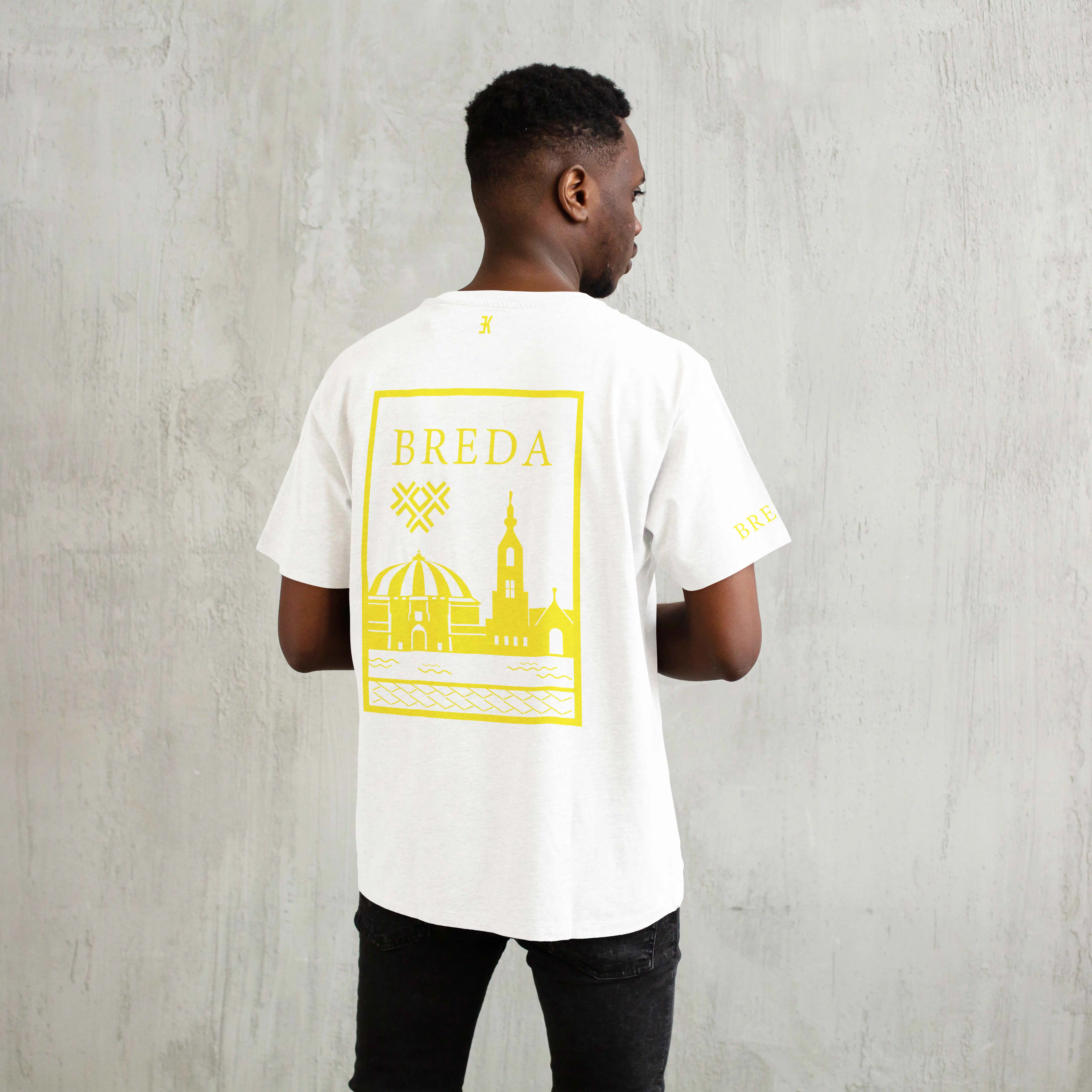 Breda Shirt - Breda t shirt wit model vlak geel 2 - Breda Shirt (74)