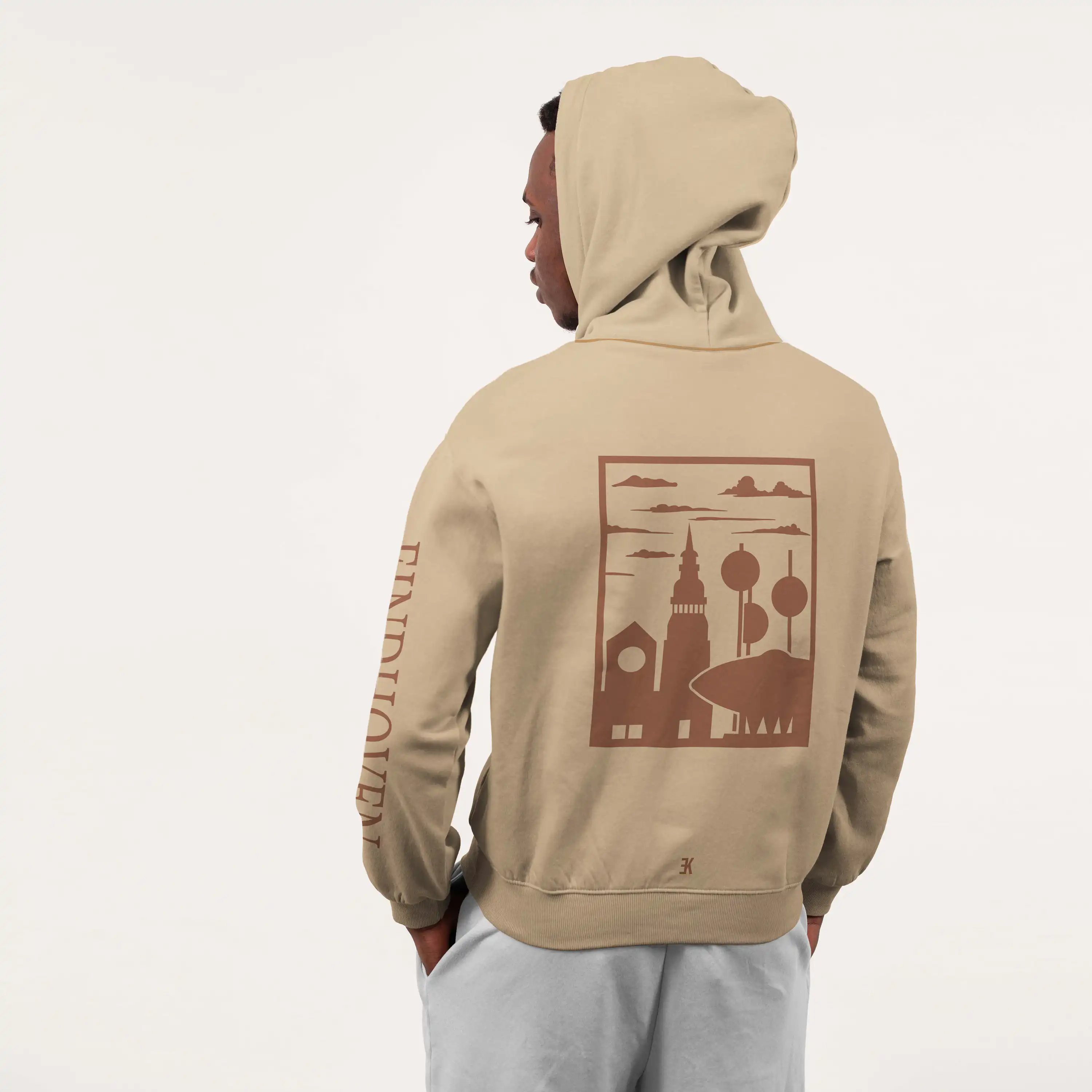 Eindhoven Hoodie - Eindhoven hoodie model beige vlak 2 - EK8216
