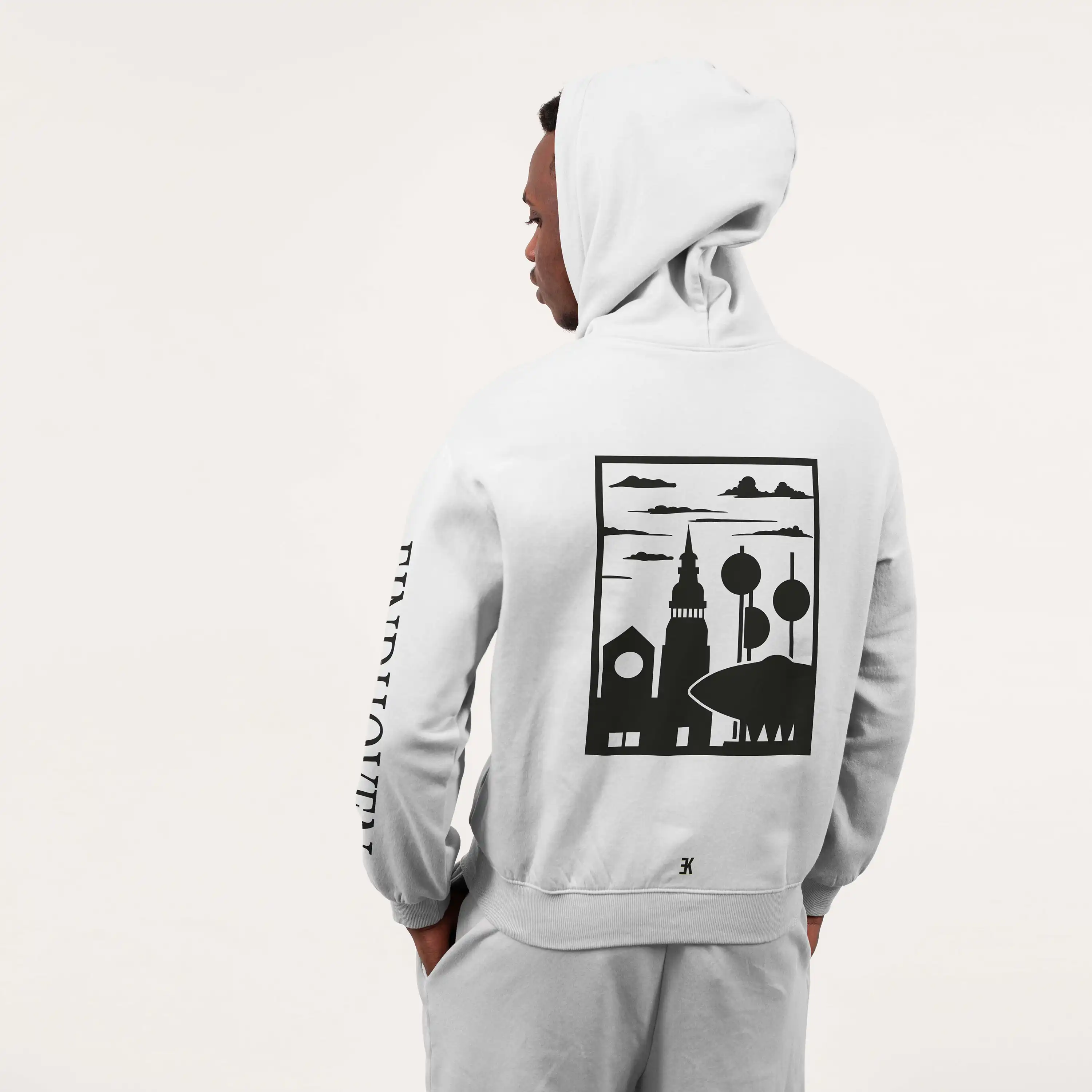 Eindhoven Hoodie - Eindhoven hoodie model wit vlak 1 - EK8215