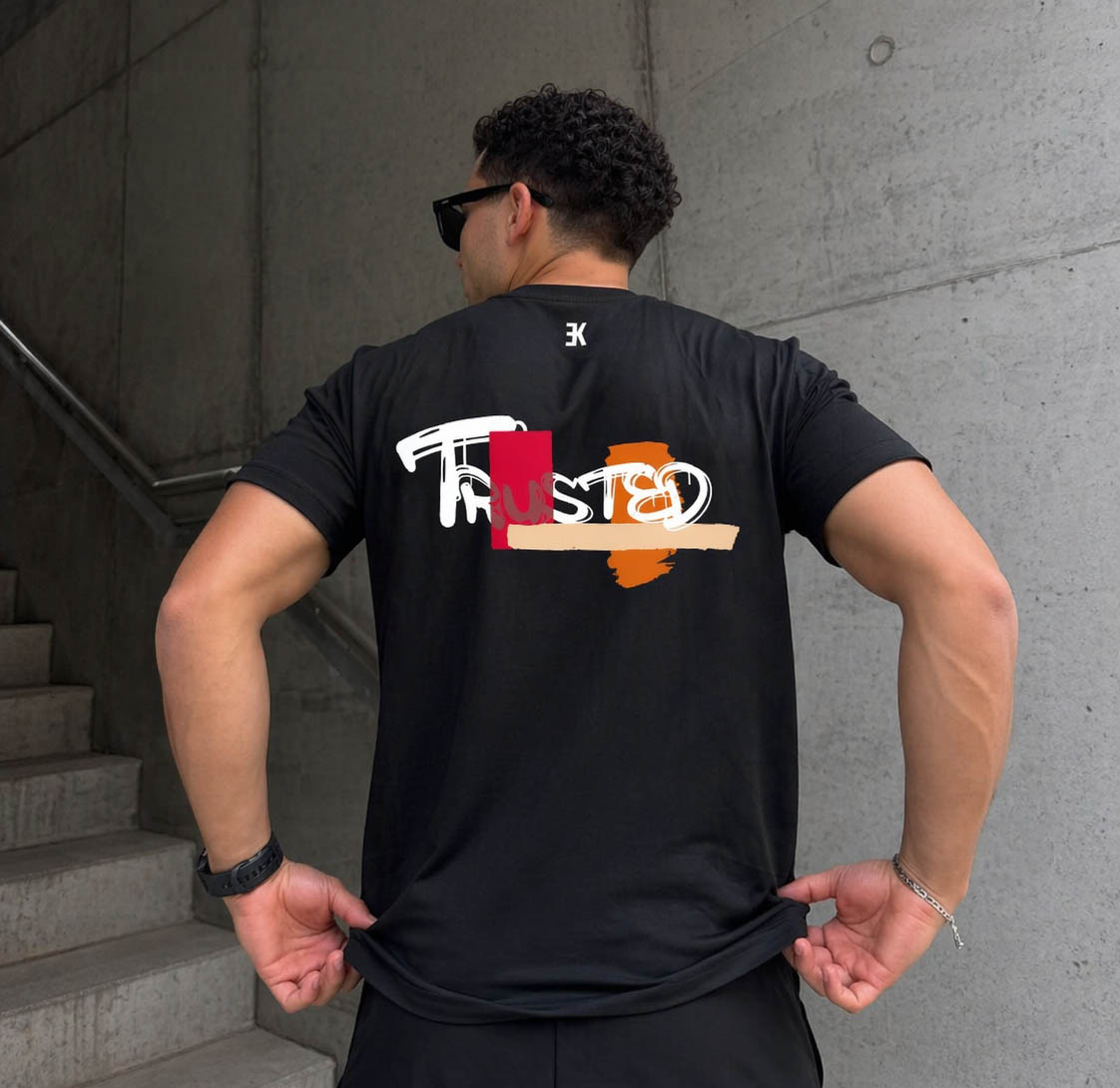 TRUSTED -  T-Shirt - Evenementenkleding t shirt trusted unisex 1 - TRUSTED - BLACK