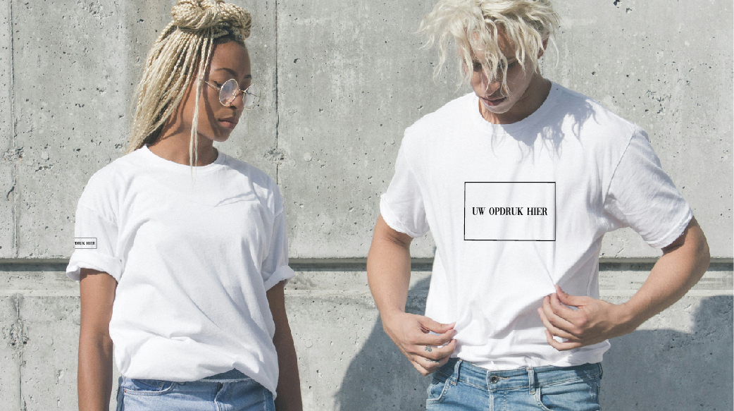 Mockup_Categorieen_Shirt_Eigen_opdruk_Model-1