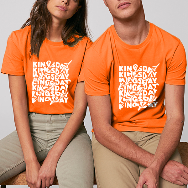 Kingsday Text - Shirt - Model unisex oranje optie2 - Kingsday Text - Shirt