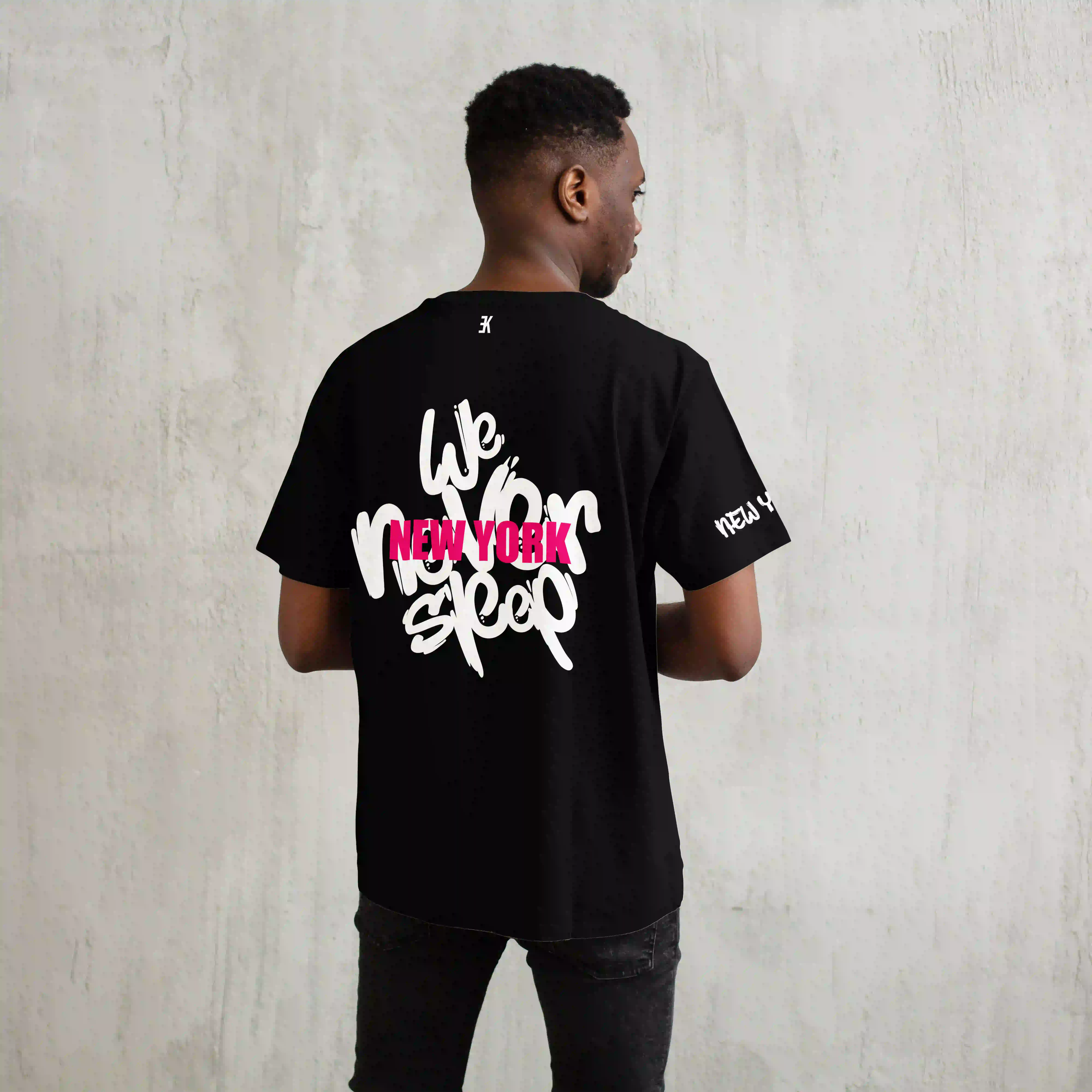 New York Shirt - Newyork t shirt model zwart - New York Shirt 3 