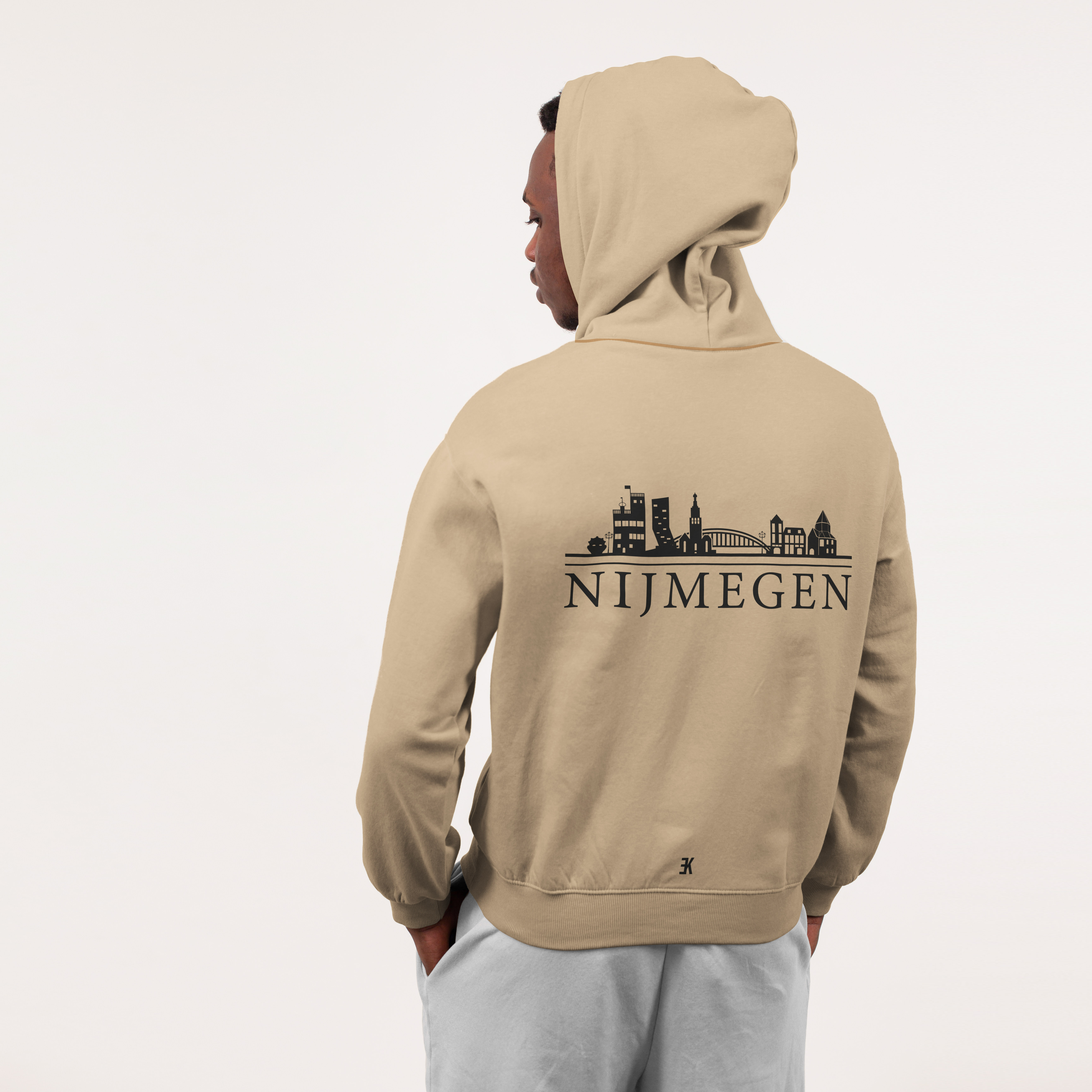 Skyline Nijmegen Hoodie - Nijmegen hoodie model beige skyline 2 - Skyline Nijmegen Hoodie  (beige)