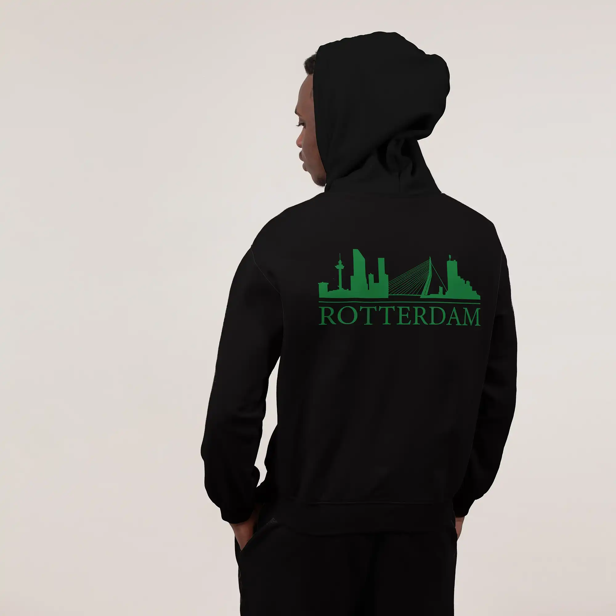 Skyline Rotterdam Hoodie - Rttrdm model hoodie skyline groen - Skyline Rotterdam Hoodie 