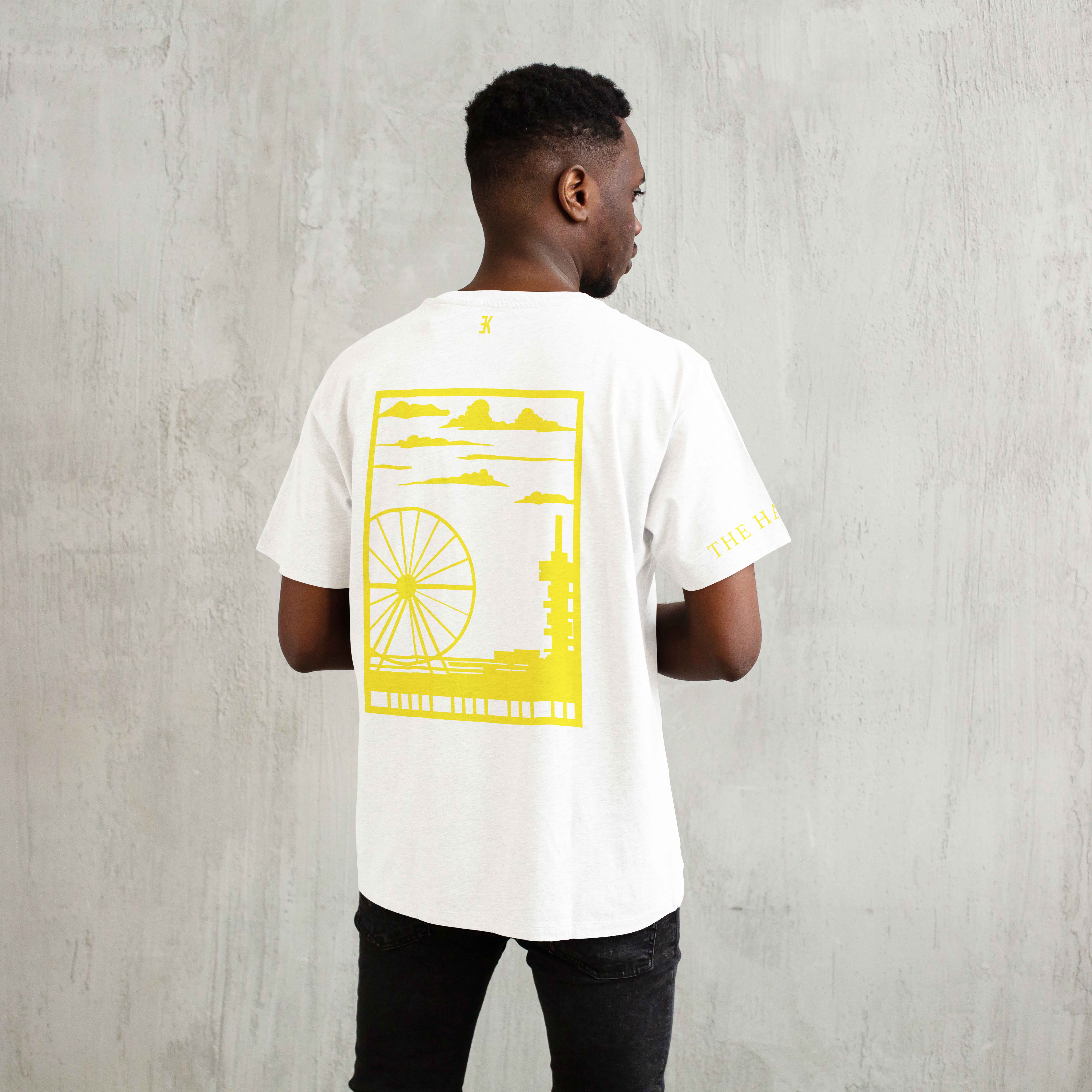 Den Haag Shirt - Shirt wit model denhaag geel vlak - EK8201