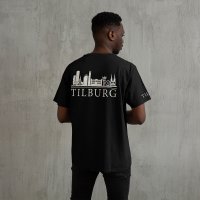 Skyline Tilburg Shirt - Tilburg shirt model zwart skyline wit 6 - Skyline Tilburg Shirt O18243
