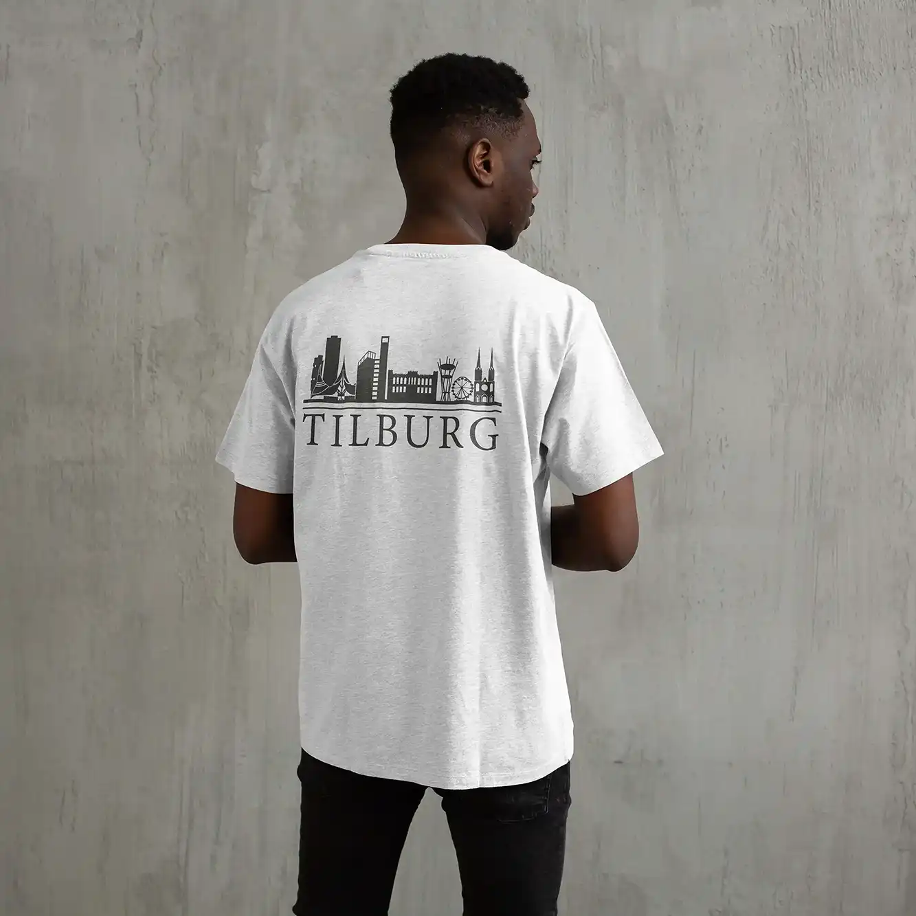 Skyline Tilburg Shirt - Tilburg model shirt wit skyline zwart 2 - Skyline Tilburg Shirt O18243