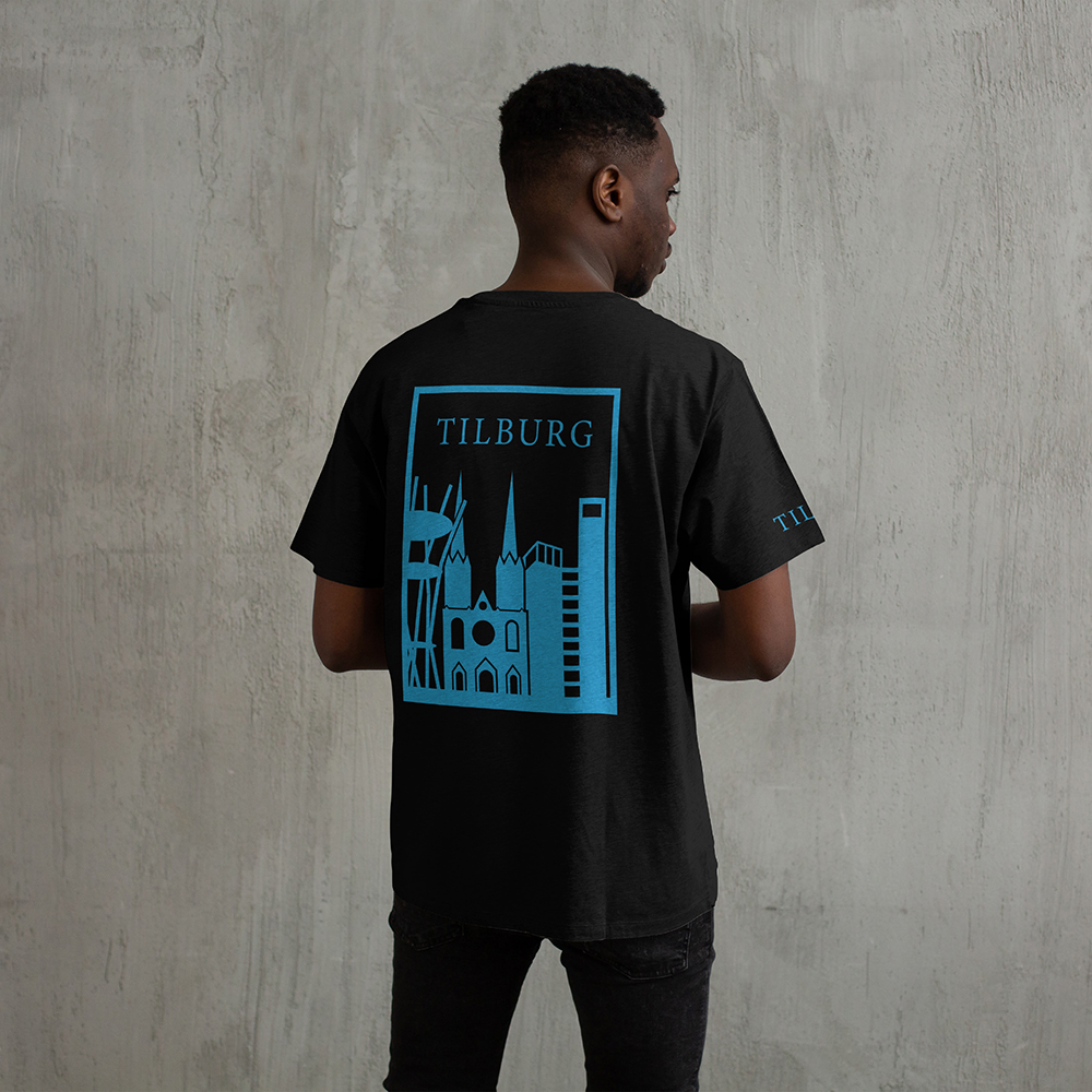 Tilburg Shirt - Tilburg shirt model zwart vlak blauw 1 - Tilburg Shirt O17828