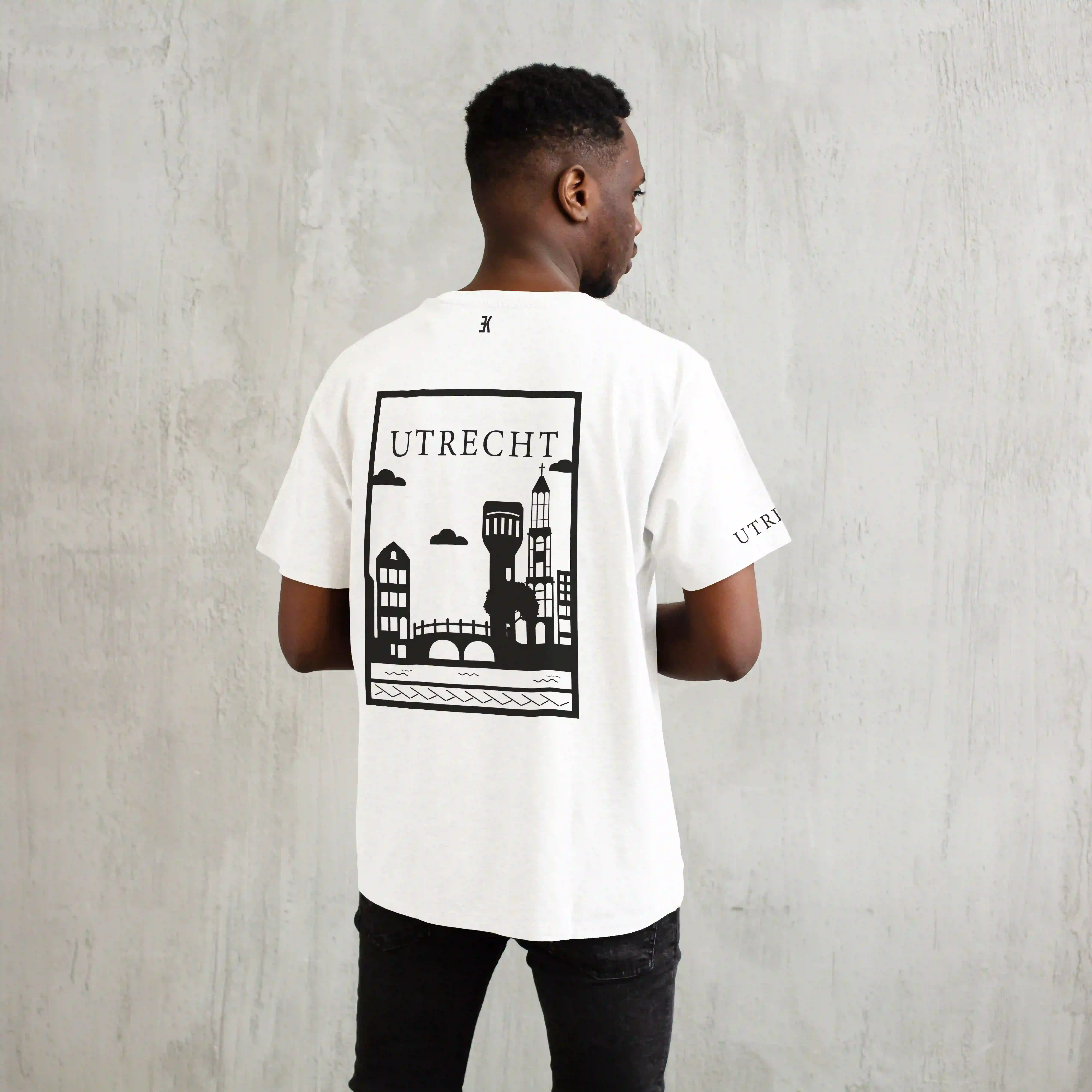 Utrecht Shirt - Utrecht model shirt wit vlak zwart ezgifcom jpg to webp converter 4 - Utrecht Shirt O18344