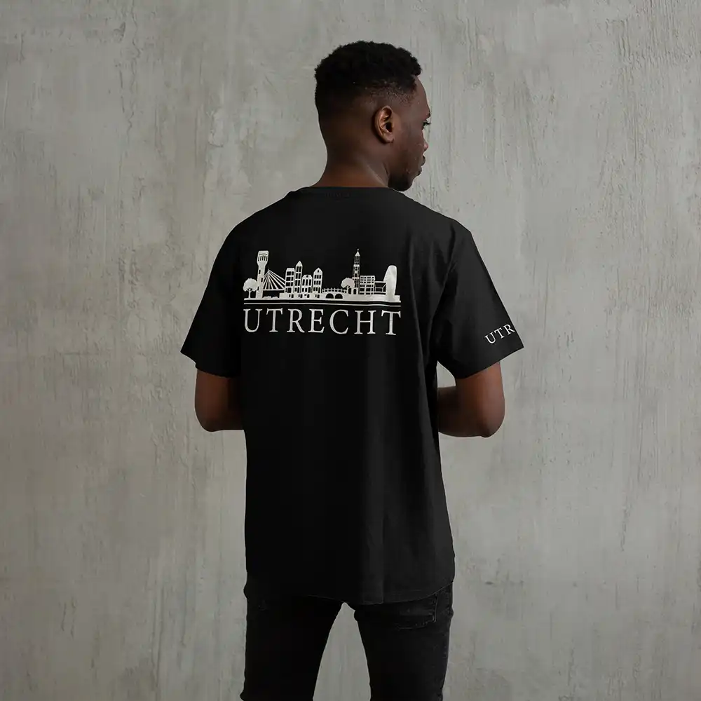 Skyline Utrecht Shirt - Utrecht shirt model skyline wit 4 - Skyline Utrecht Shirt O20402